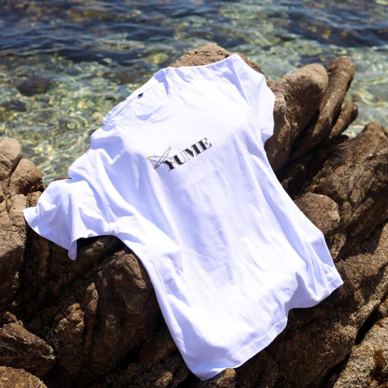 From Dream to Fit: Style Your Yumé T-Shirt